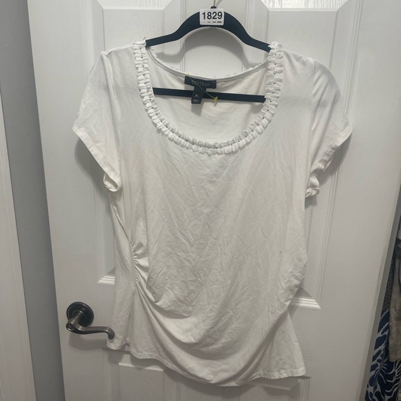 White House Black Market White Short Sleeve Top - Picture 9 of 14